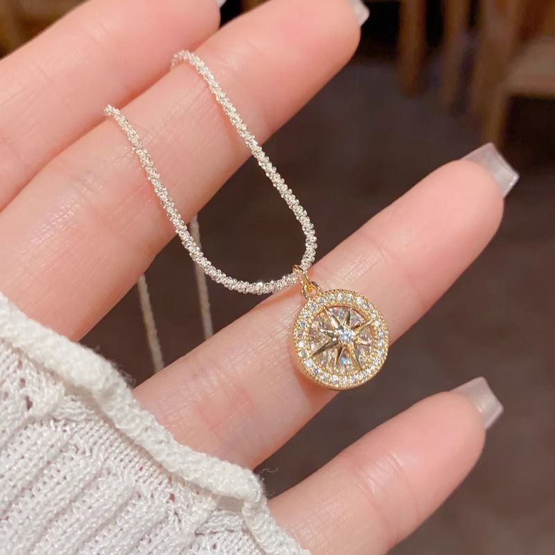 八芒星ネックレス レディース 星空モチーフ キラキラ 上品 シルバー