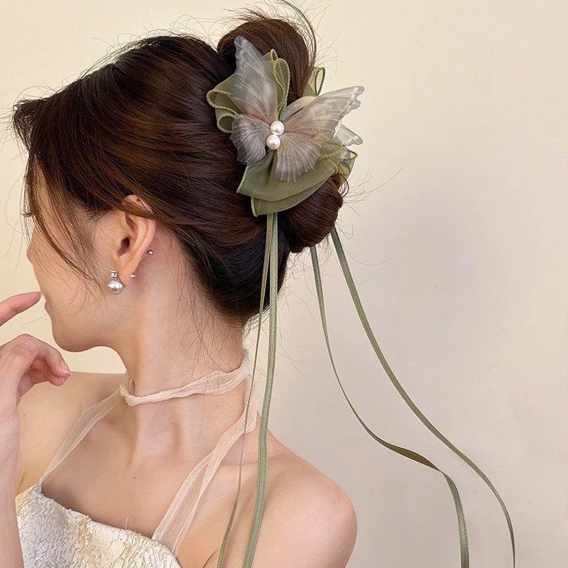サテン素材 大きめ バンスクリップ 高見え 上品 新作 ギャザーデザイン レディース ヘアアクセサリー