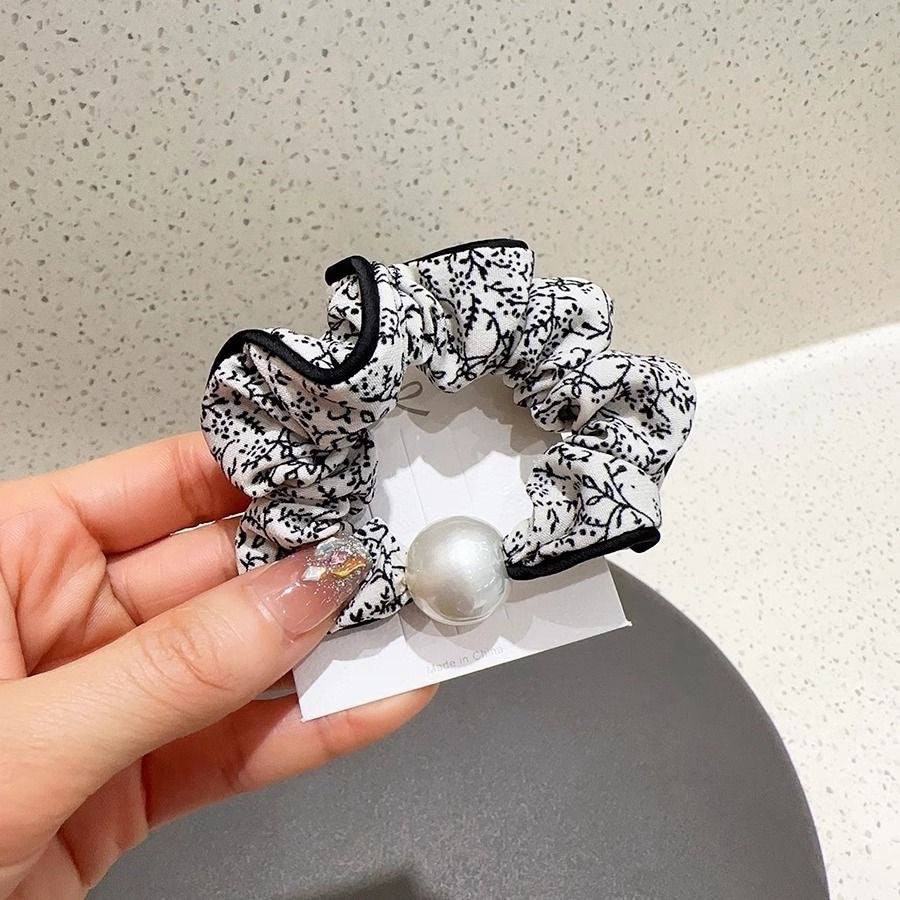 花柄パール風ヘアゴム レディース 高弾力 おしゃれ 上品 シュシュ ヘアアクセサリー